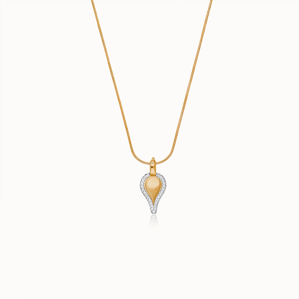 Ruhi Diamonds Pendant